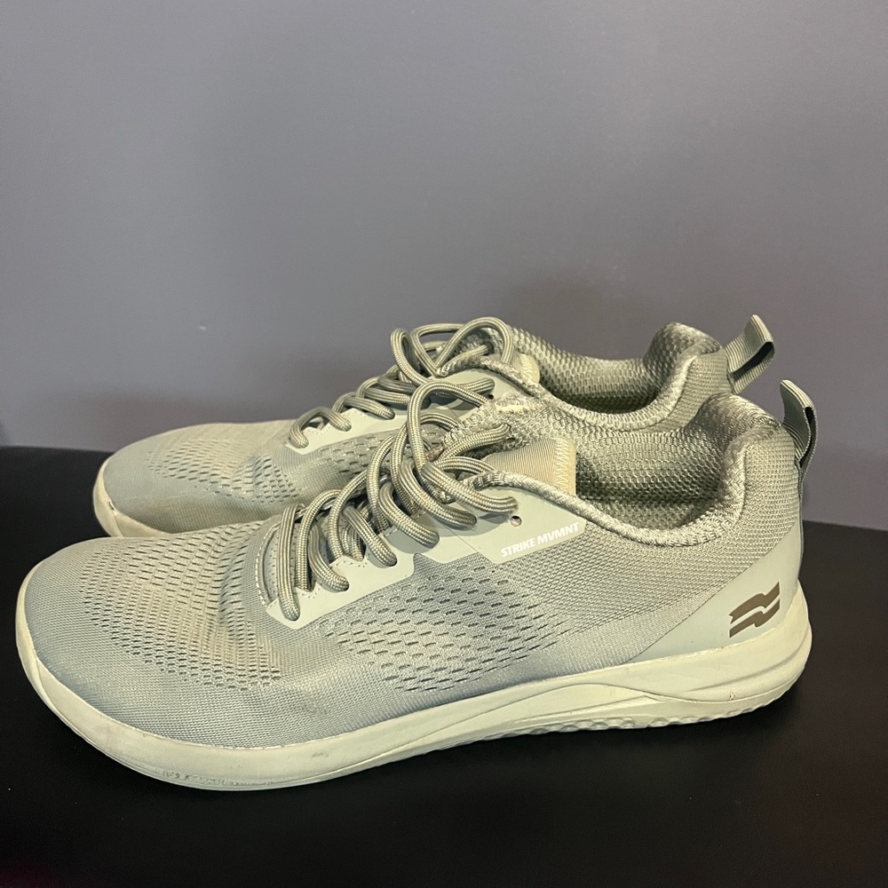 Strike Mvmnt Haze Trainers